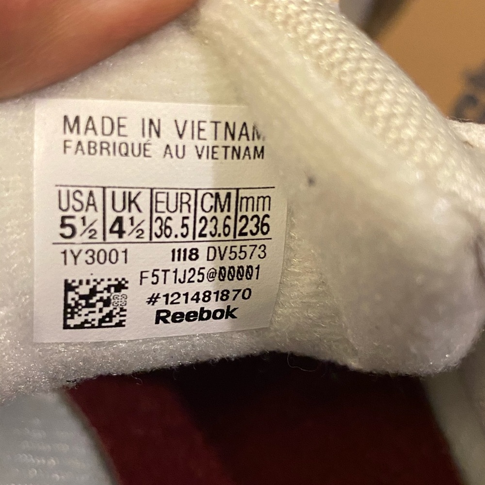 7/10 Reebok GS 5.5 - Picture 2 of 5